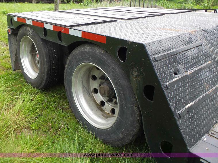 image for item L7229 1999 Dynaweld equipment trailer