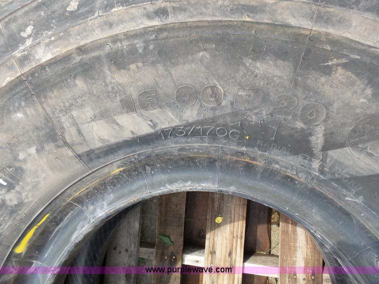 image for item BV9615 Michelin 16.00R20 tire