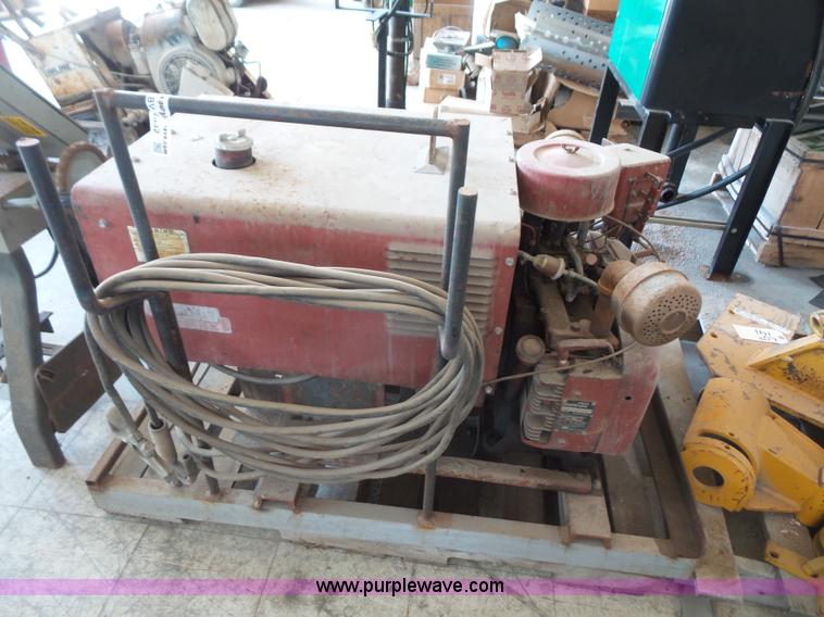 image for item BV9632 Lincoln Arc 225 welder