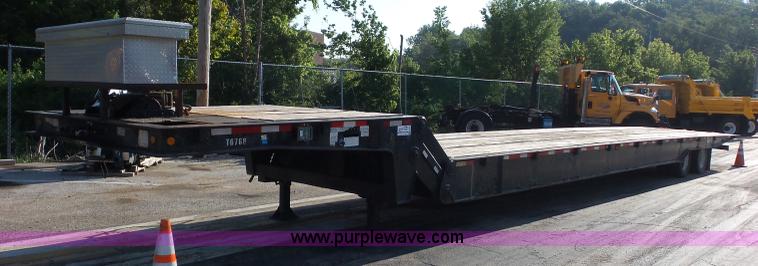 image for item K1629 2006 Trail Eze TE701 drop deck equipment trailer