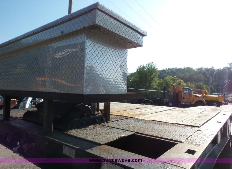 image for item K1629 2006 Trail Eze TE701 drop deck equipment trailer