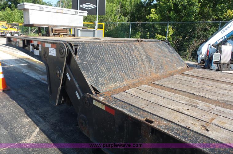 image for item K1629 2006 Trail Eze TE701 drop deck equipment trailer