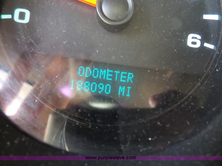 image for item K1733 2008 Chevrolet Silverado 1500 pickup truck