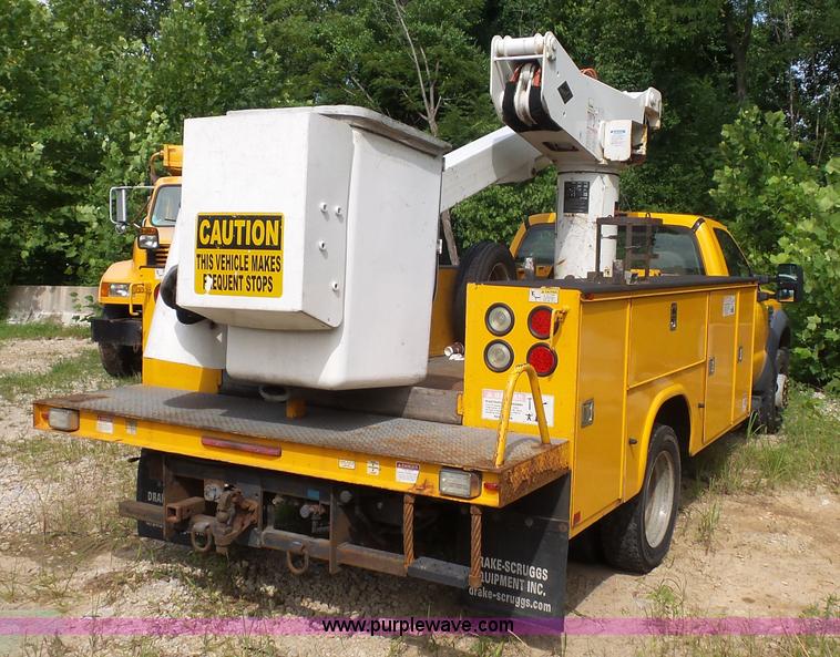 image for item K1738 2008 Ford F550 Super Duty bucket truck