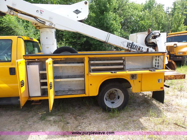image for item K1738 2008 Ford F550 Super Duty bucket truck