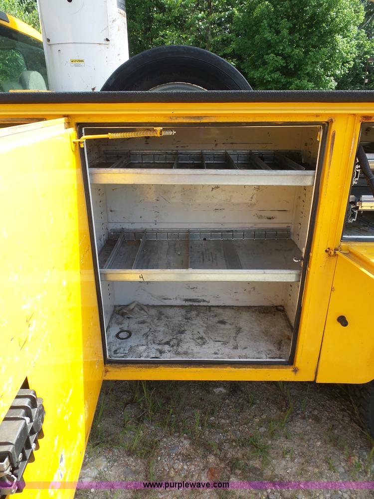 image for item K1738 2008 Ford F550 Super Duty bucket truck