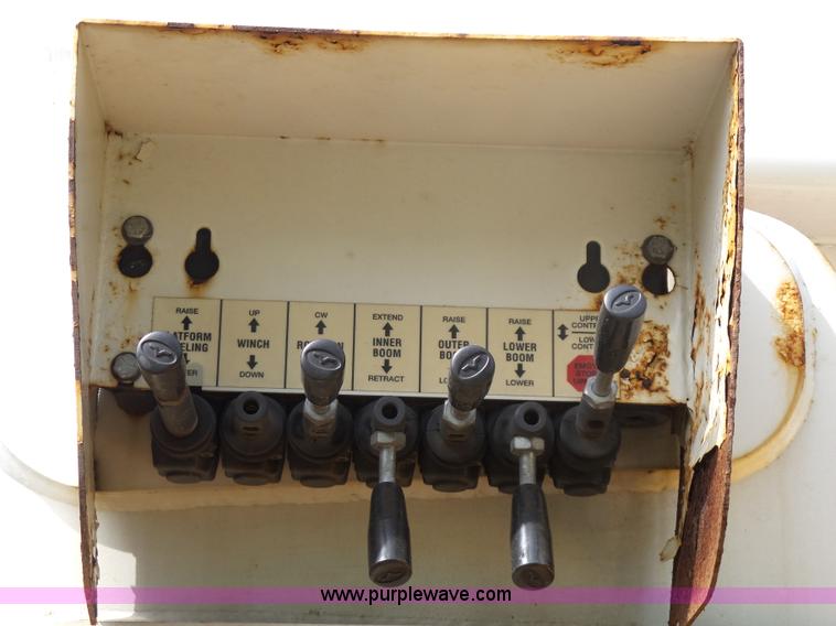 image for item K1738 2008 Ford F550 Super Duty bucket truck