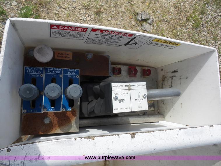 image for item K1738 2008 Ford F550 Super Duty bucket truck