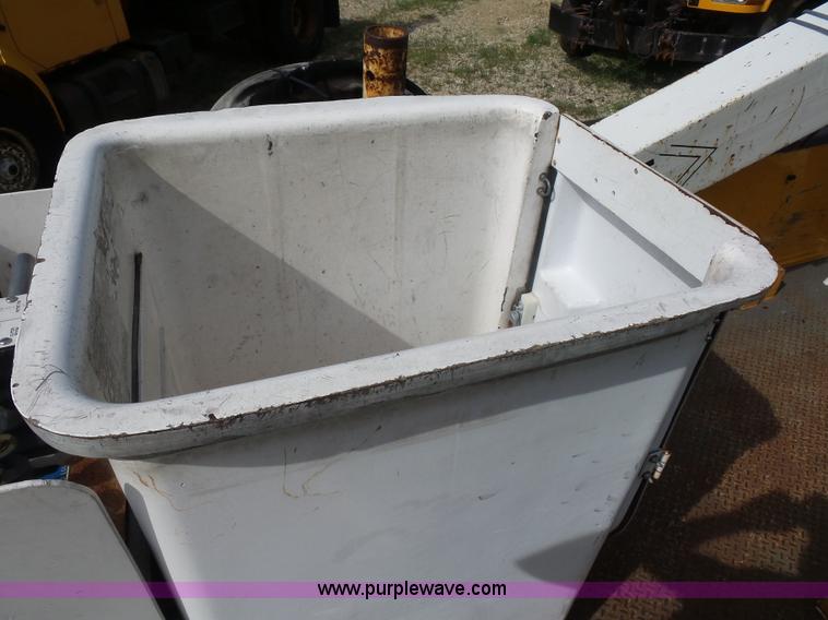 image for item K1738 2008 Ford F550 Super Duty bucket truck