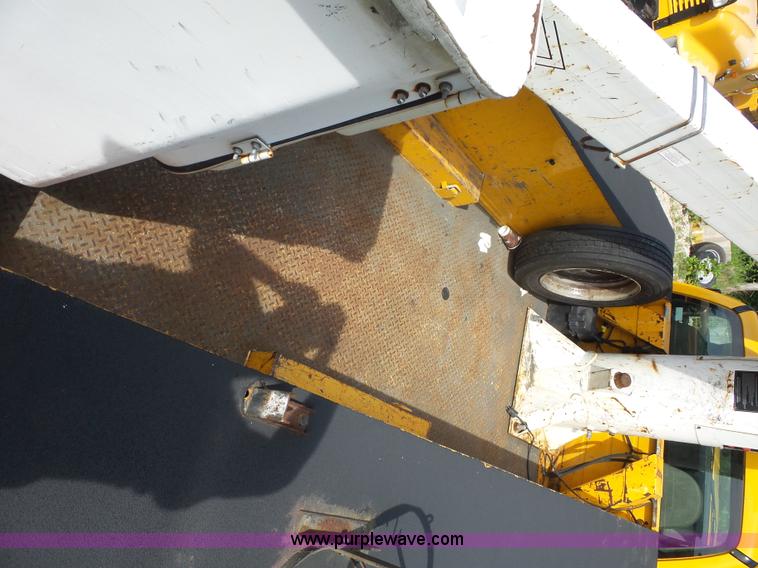 image for item K1738 2008 Ford F550 Super Duty bucket truck
