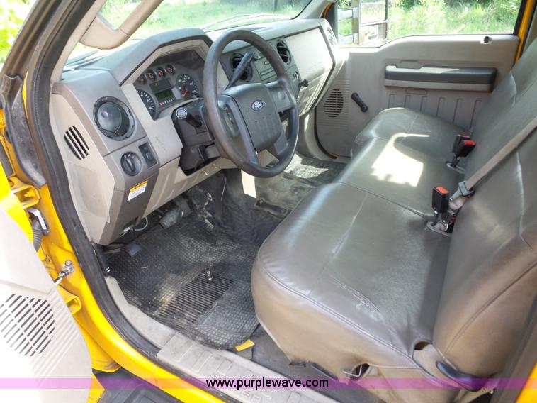 image for item K1738 2008 Ford F550 Super Duty bucket truck