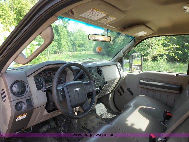 image for item K1738 2008 Ford F550 Super Duty bucket truck