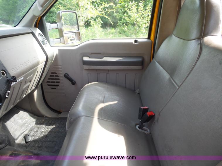 image for item K1738 2008 Ford F550 Super Duty bucket truck