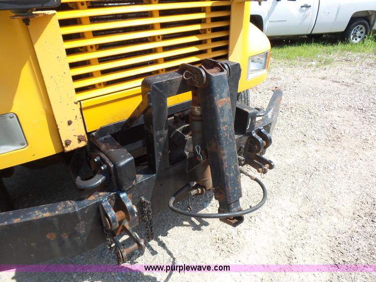 image for item K1741 1997 International 4900 dump truck