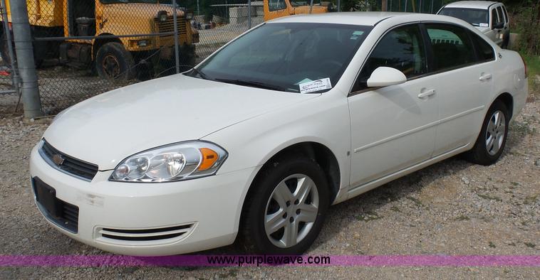 image for item K1744 2008 Chevrolet Impala LS