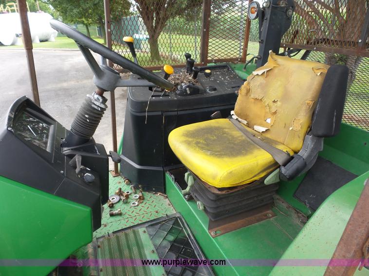 image for item K3486 John Deere 6410 tractor