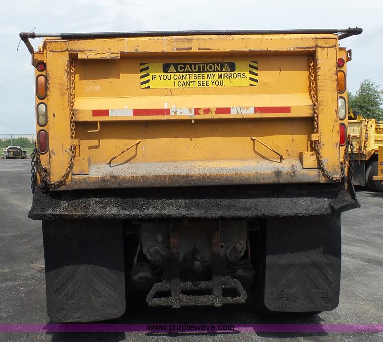 image for item K3487 2002 International F2554 dump truck