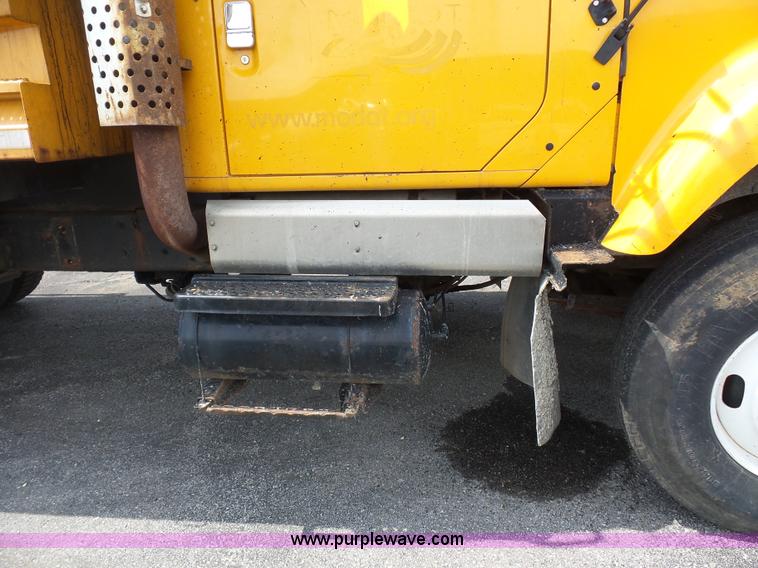 image for item K3487 2002 International F2554 dump truck