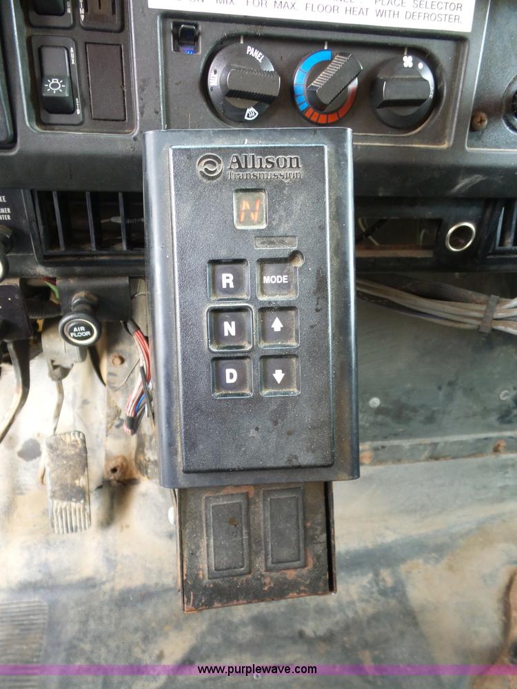 image for item K3487 2002 International F2554 dump truck