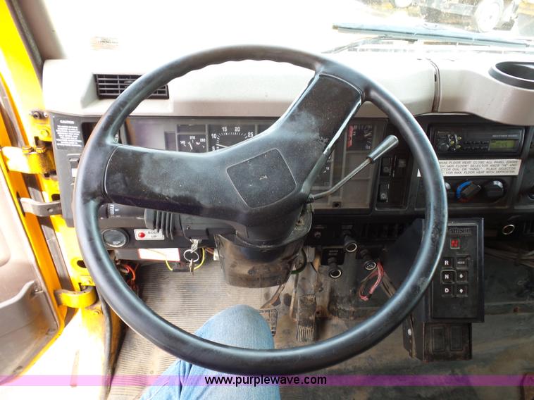 image for item K3487 2002 International F2554 dump truck