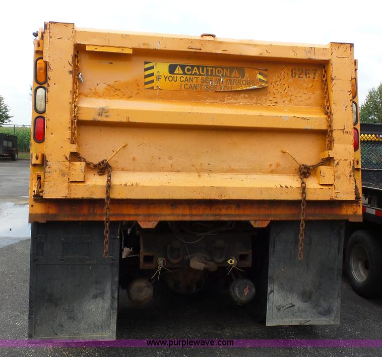 image for item K3489 2000 International 4900 dump truck