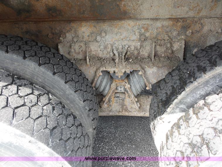 image for item K3490 2002 International F2554 dump truck