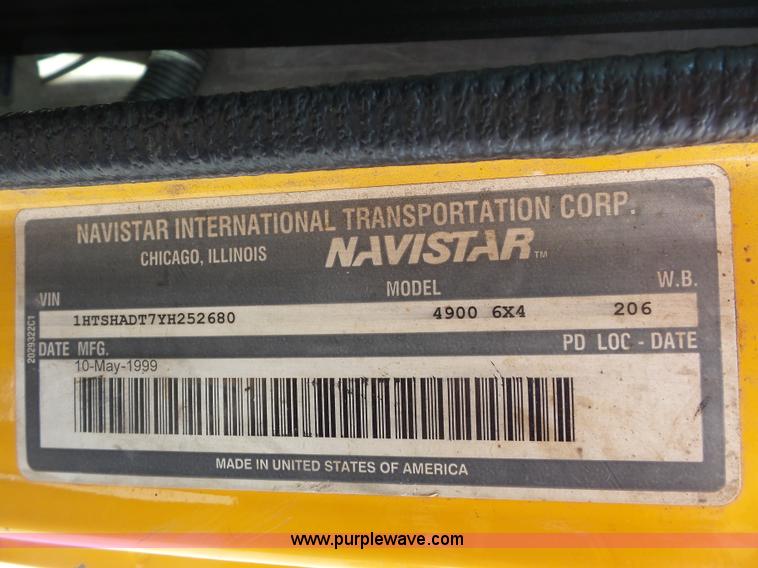 image for item K3491 2000 International F4900 dump truck