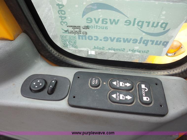 image for item K3494 2003 International 7400 dump truck