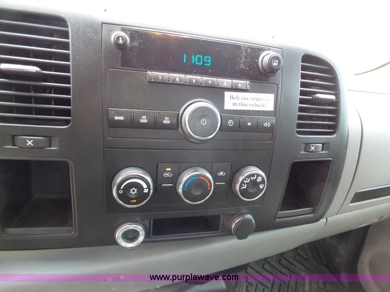 image for item K4625 2008 Chevrolet Silverado 1500 Ext. Cab pickup truck