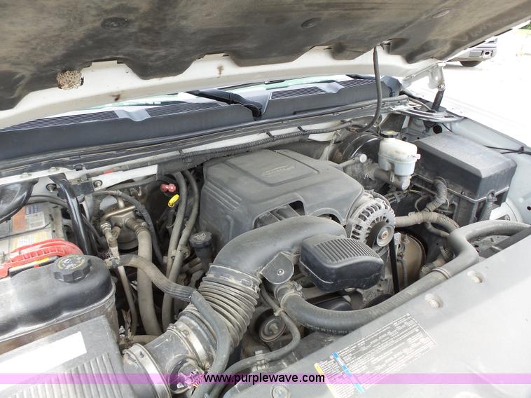 image for item K4625 2008 Chevrolet Silverado 1500 Ext. Cab pickup truck