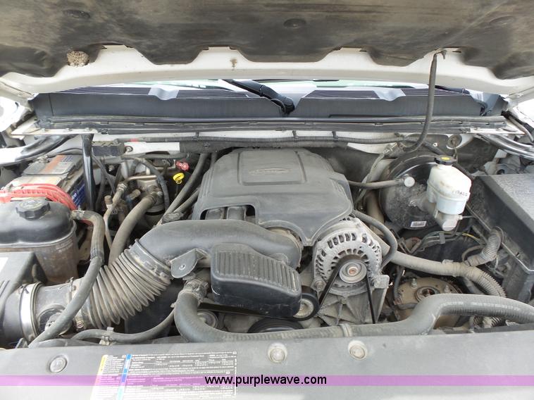 image for item K4625 2008 Chevrolet Silverado 1500 Ext. Cab pickup truck