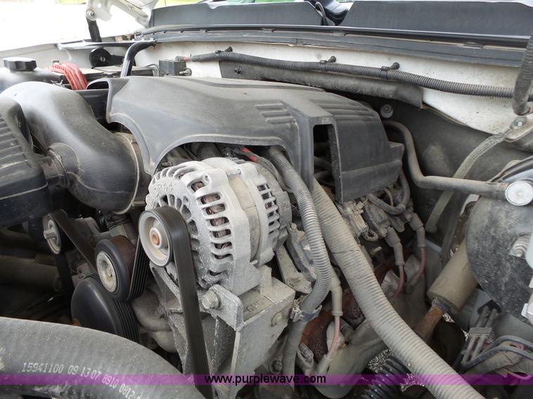 image for item K4625 2008 Chevrolet Silverado 1500 Ext. Cab pickup truck