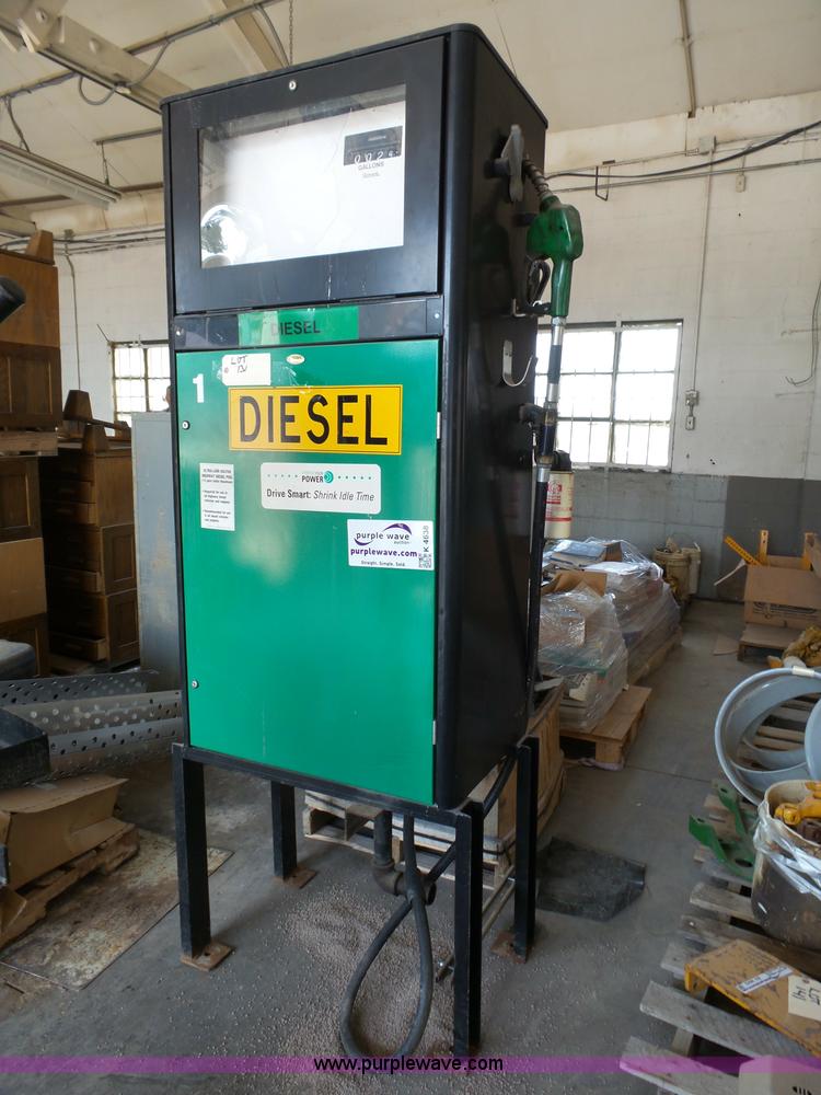 image for item K4638 Bennett fuel pump