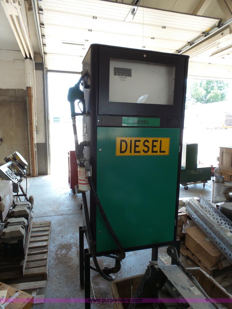 image for item K4638 Bennett fuel pump