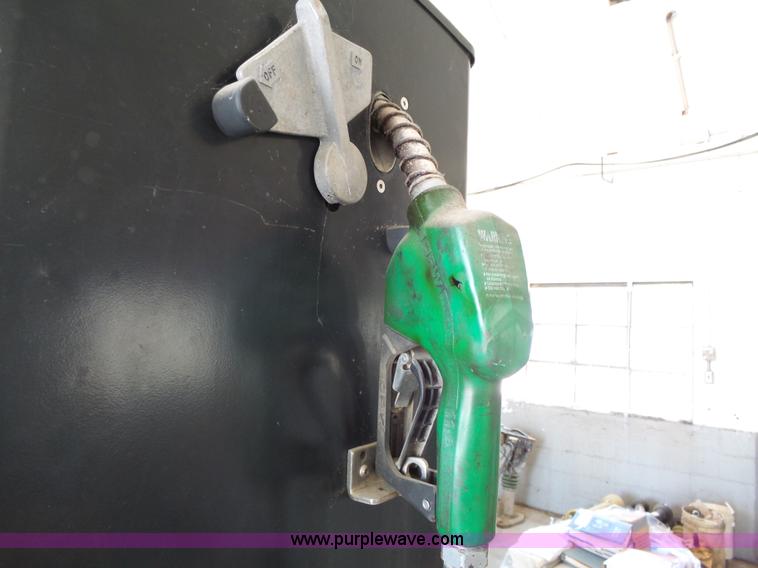 image for item K4638 Bennett fuel pump