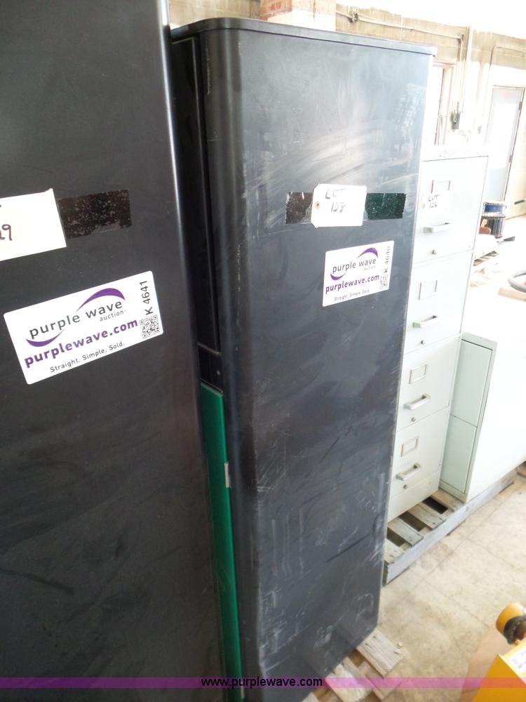 image for item K4640 Bennett fuel pump