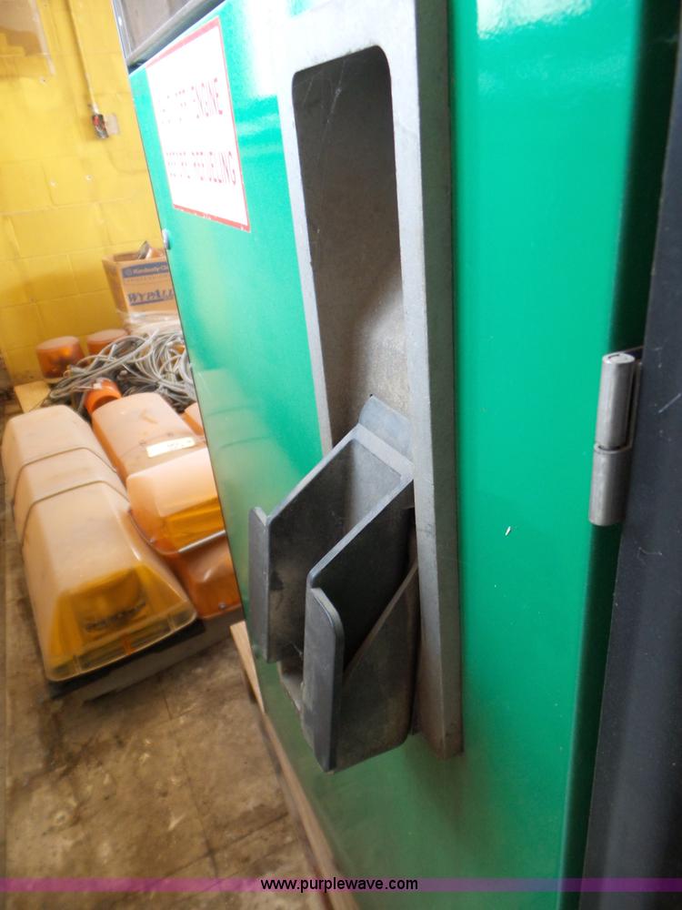 image for item K4641 Bennett fuel pump