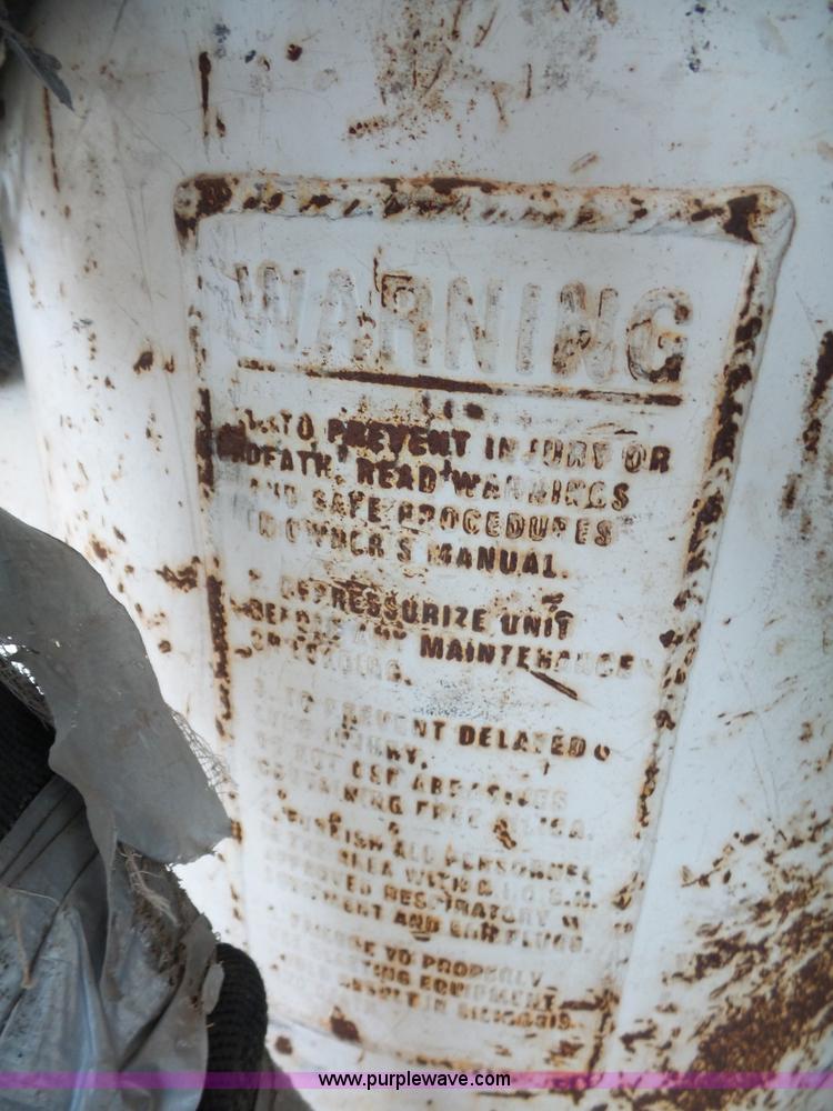 image for item K4642 1999 Schmidt sandblaster