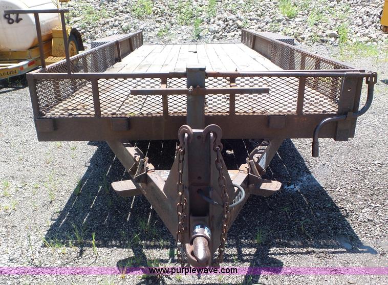 image for item K4654 1996 PJ utility trailer