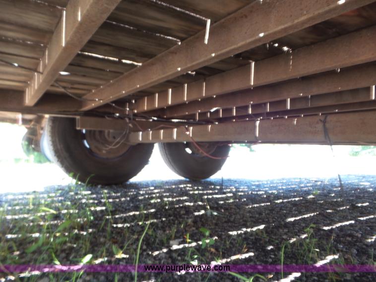 image for item K4654 1996 PJ utility trailer