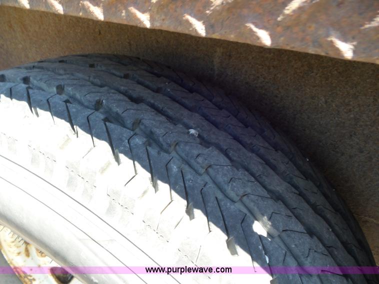 image for item K4654 1996 PJ utility trailer