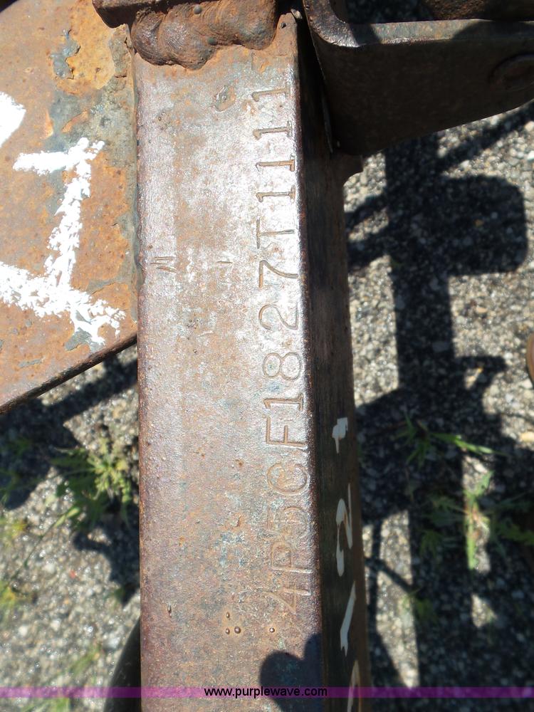 image for item K4654 1996 PJ utility trailer