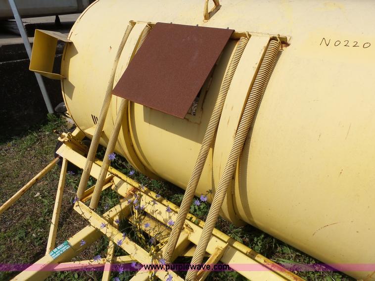 image for item K5362 Gator Getter 48x72 debris remover