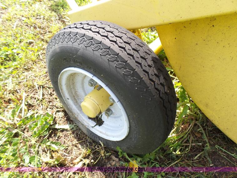 image for item K5362 Gator Getter 48x72 debris remover