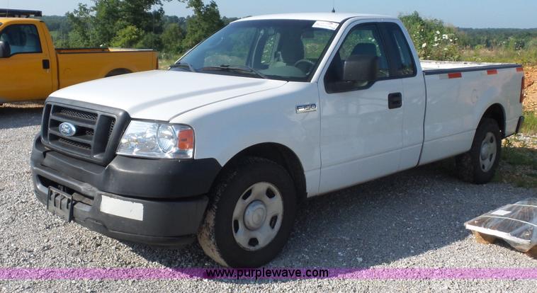 image for item L2860 2008 Ford F150 pickup truck