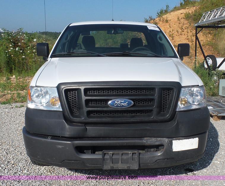 image for item L2860 2008 Ford F150 pickup truck