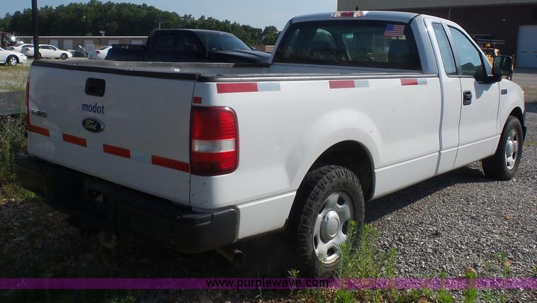 image for item L2860 2008 Ford F150 pickup truck