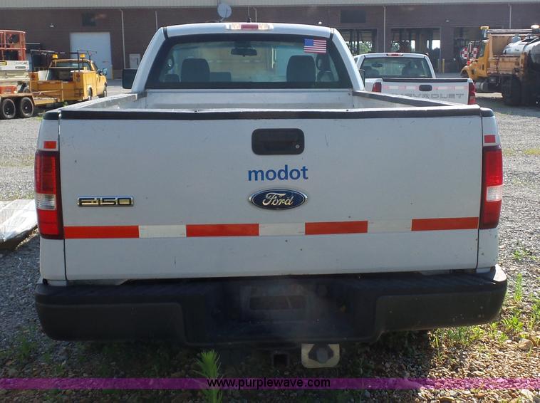 image for item L2860 2008 Ford F150 pickup truck