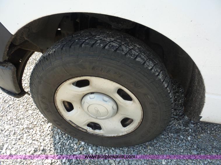 image for item L2860 2008 Ford F150 pickup truck