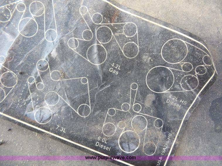 image for item L2864 2004 Ford F550 truck cab and chassis